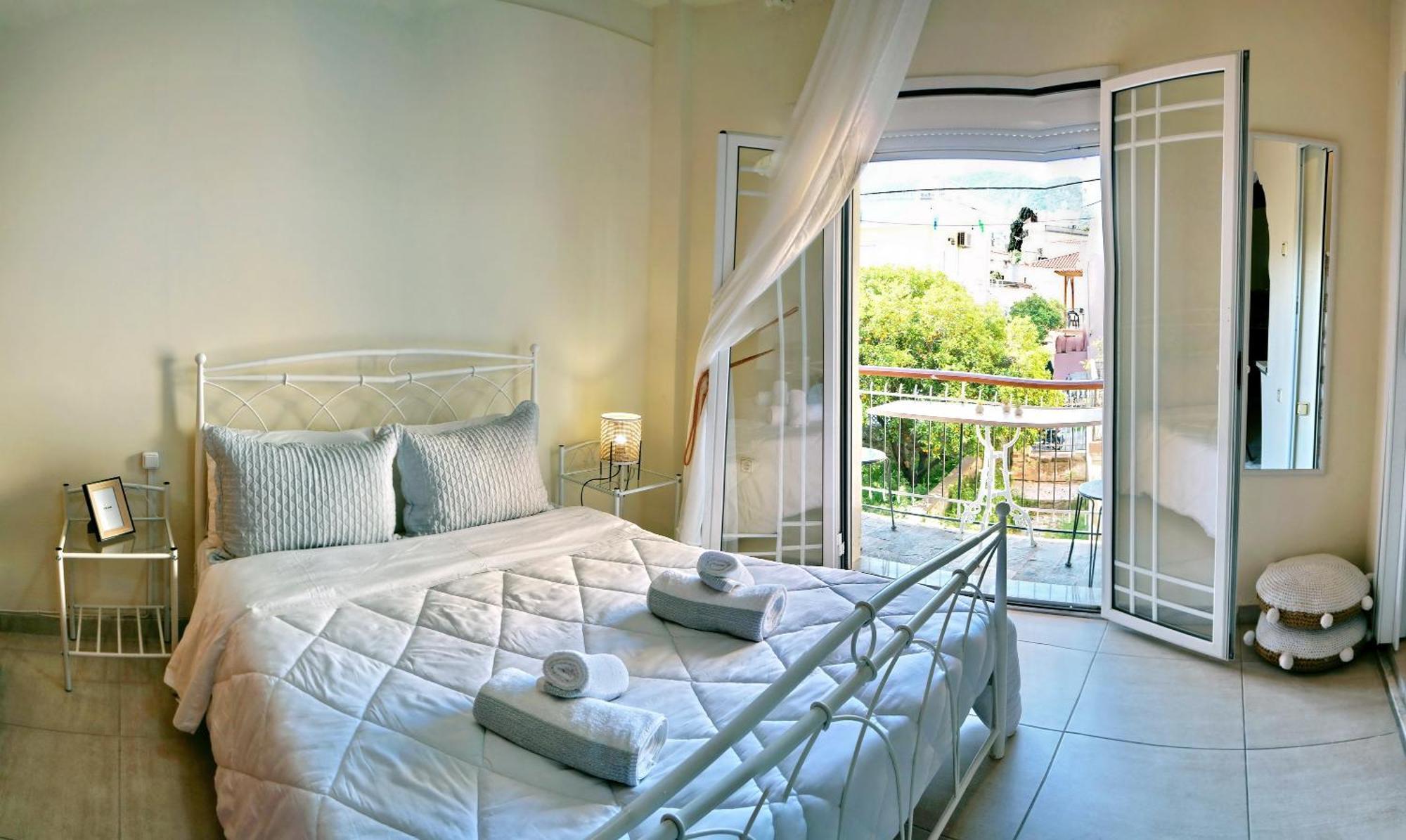 Apartment Spacious In Mytilene