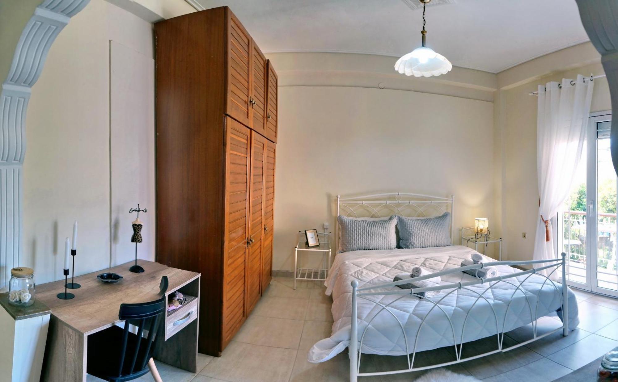 Apartment Spacious In *